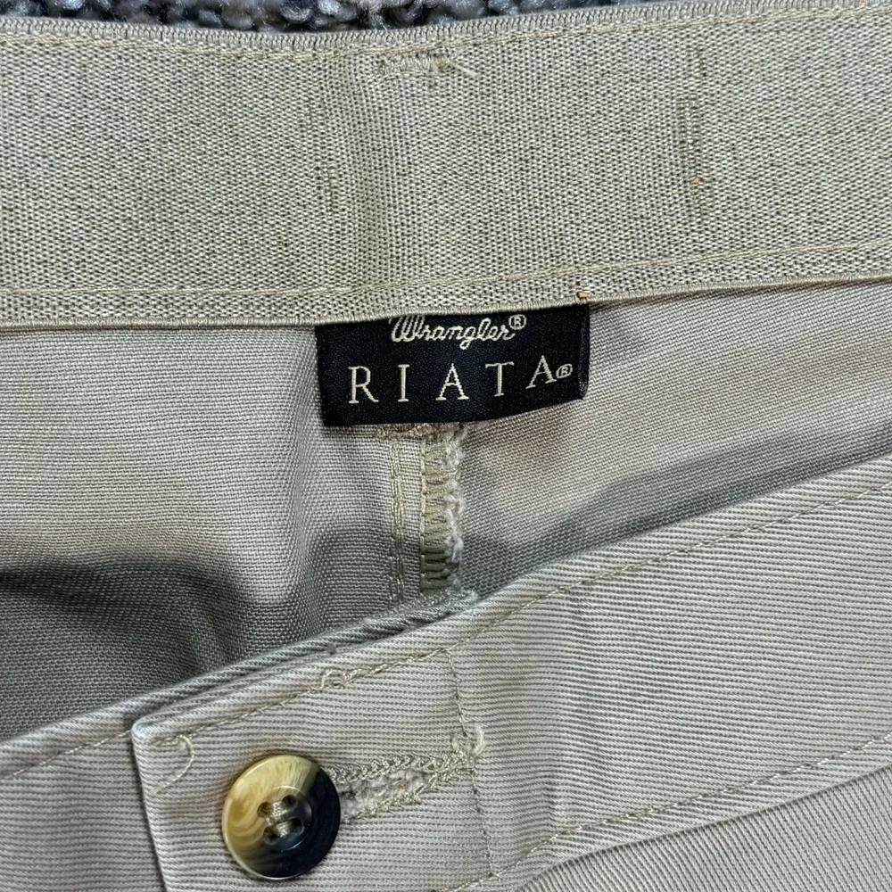 Wrangler Riata Men's 42x29 Khaki Tan Flat Front Cotton Twill Casual Pants